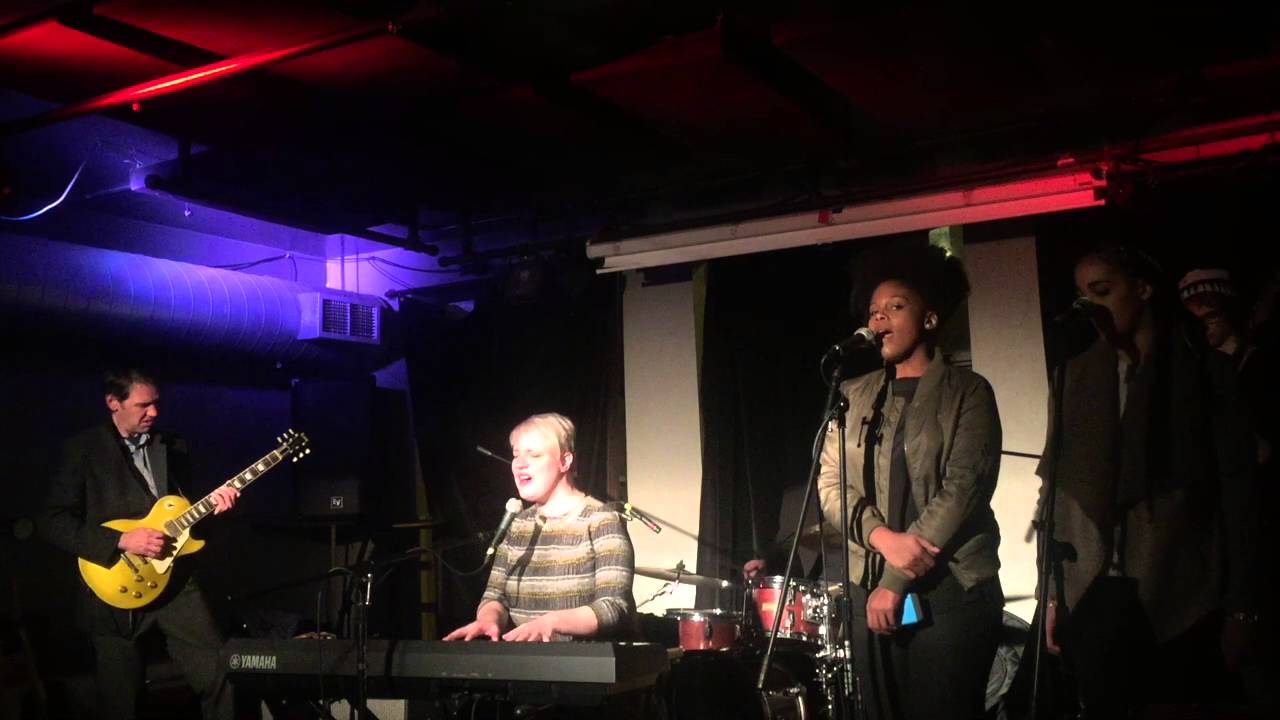 Erin Costelo Live at The ebar