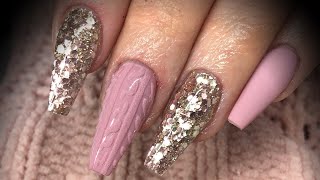 Acrylic nails - gel polish knitted design with glitter
