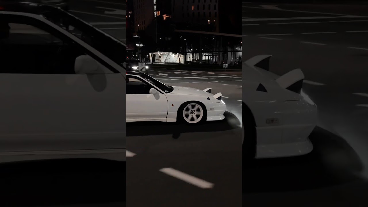 Nothing beats bangers while driving 🥰 