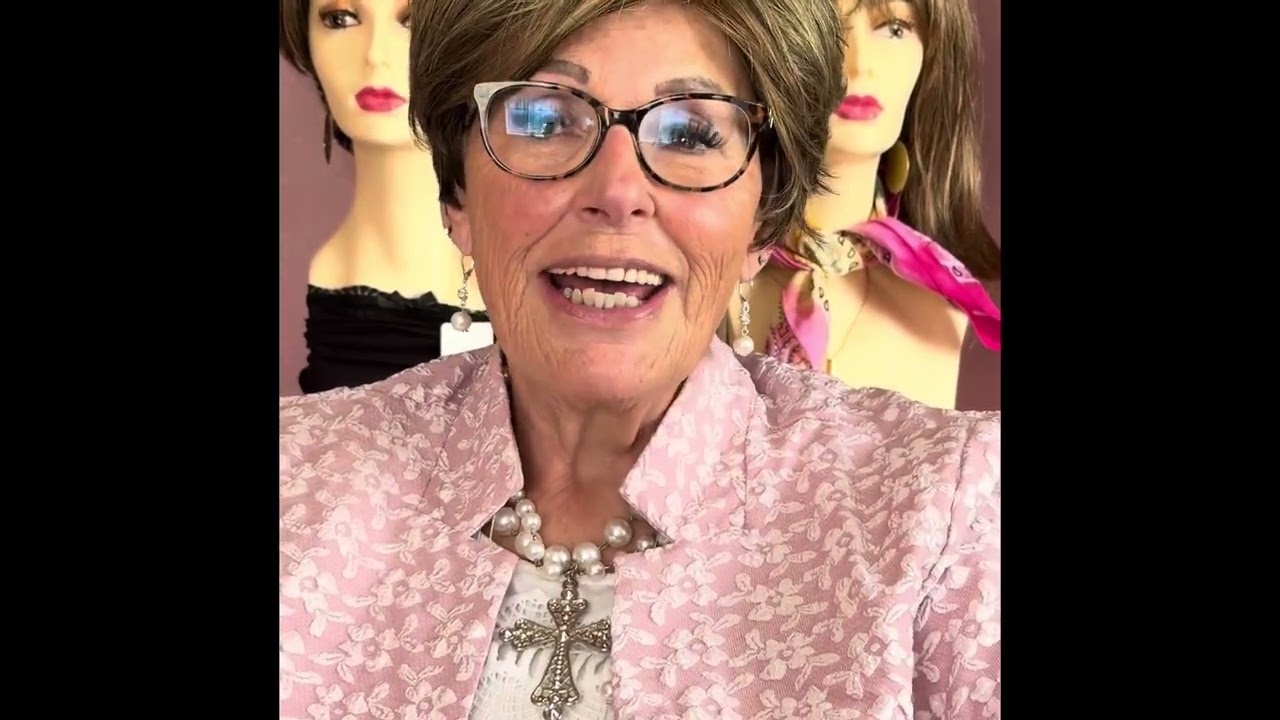 Crown of Confidence - Glenna introduction 