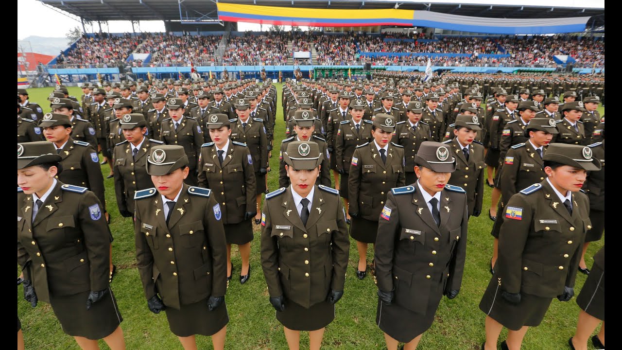CEREMONIA DE GRADUACIÓN DE SERVIDORES POLICIALES OPERATIVOS EN GUAYAQUIL