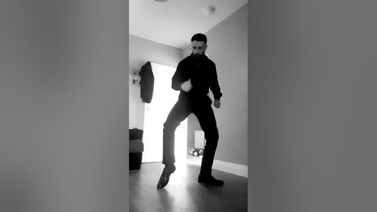 Dancing to cry to me π Dancing to cry to me π