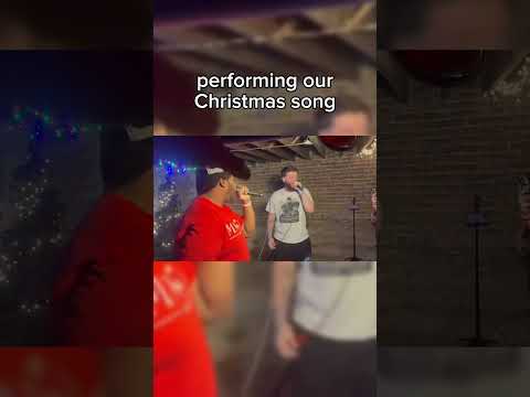 Show Of Hands Who S Seen Dubby In Concert Touring Dubbsaq Indiana 