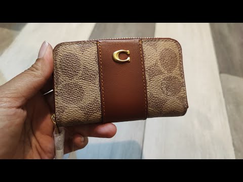 UNBOXING!!!! Coach Essential