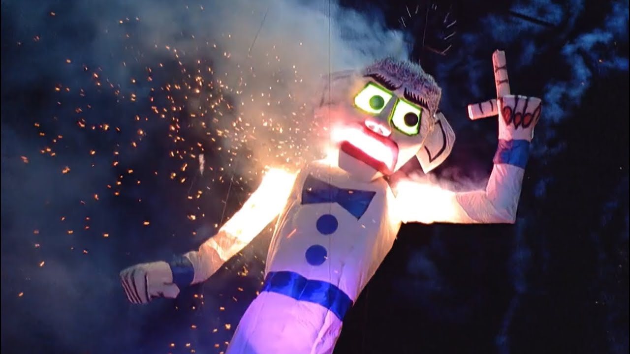 "Zozobra Puppet Party”