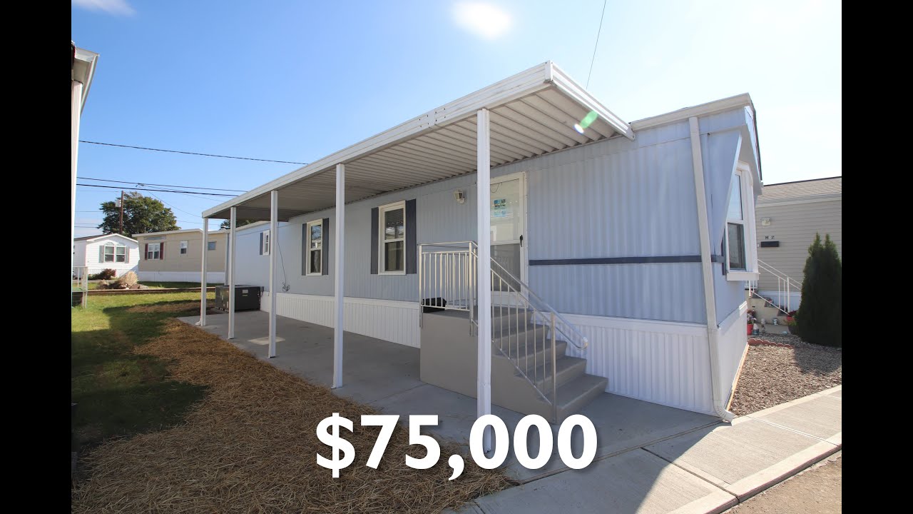 H-11 SOLD 2 Bedroom 1 Bath Manufactured Home $75,000 Carteret, NJ www.MyHomeInCarteret.com