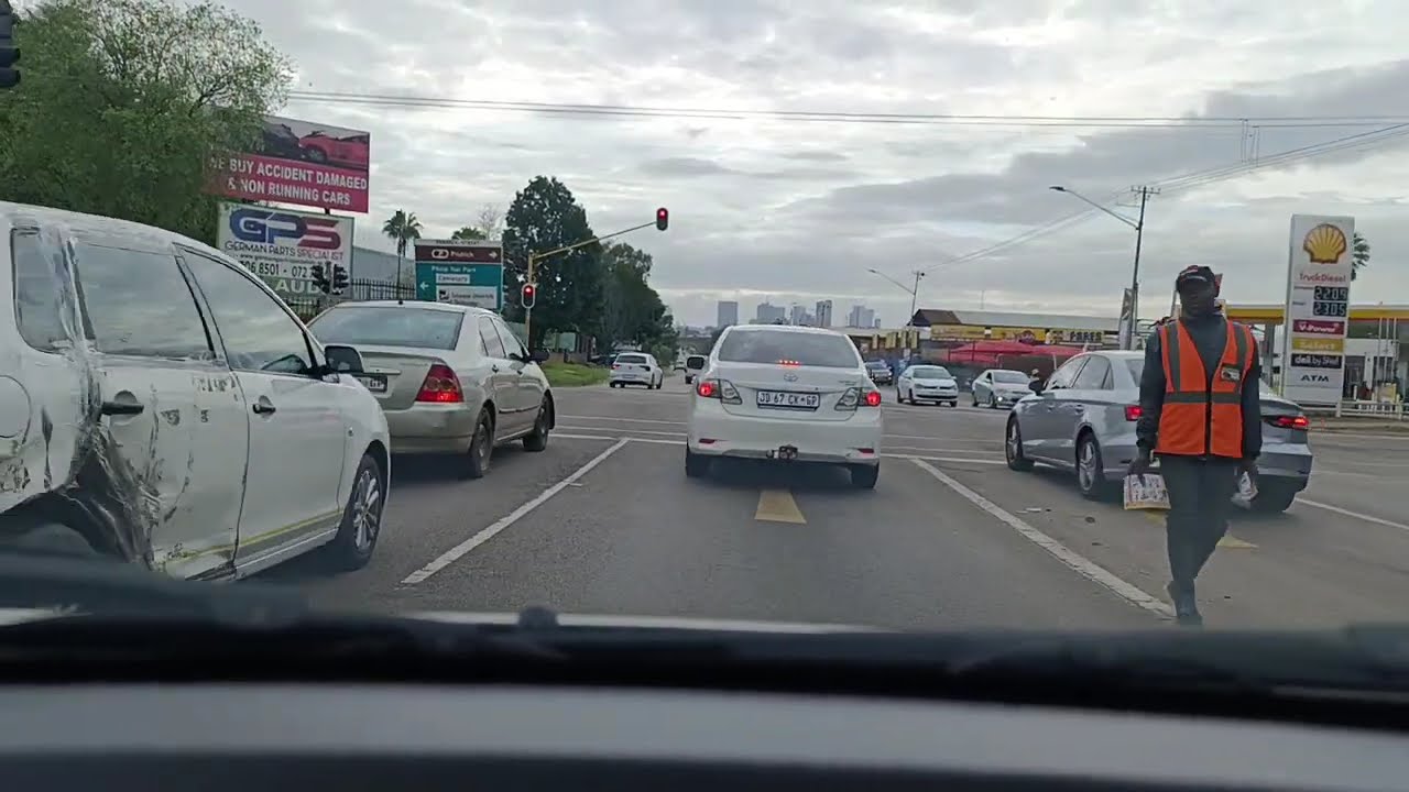 Chasing the skyline of Pretoria | Driving in Capital View, Danville & on the Magalies Freeway/M4