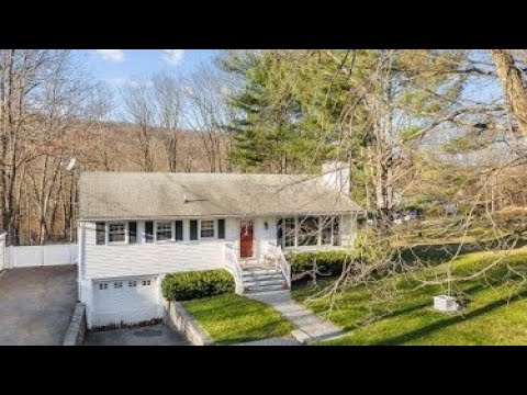 9 Beaver Pond Ct, Stony Point, NY home video tour