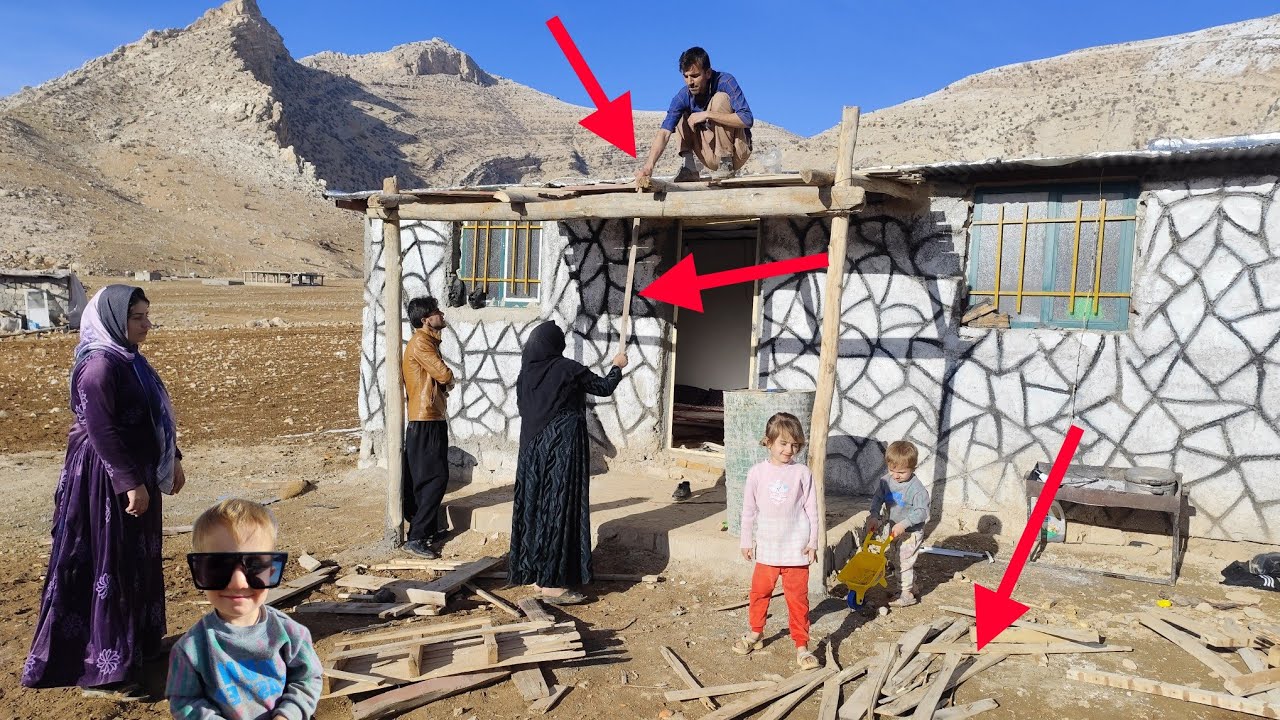 🏡 Building Isaac's dream house with a wonderful porch roof! 👷‍♂️✨ Family team together 🤩