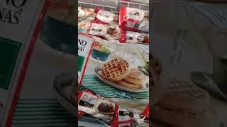 Café da manhã 😋 #fornodeminas #waffles #sabores #produto #novidade #maededoisj #mercado #matinal