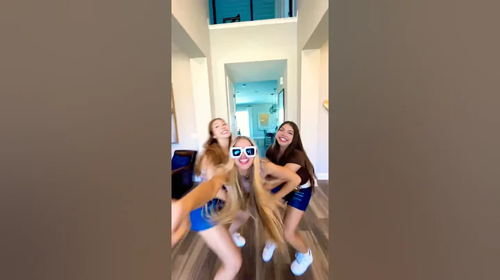 She went CRAZY at the END!! 🕺🏻🤪😂 | Triple Charm #shorts