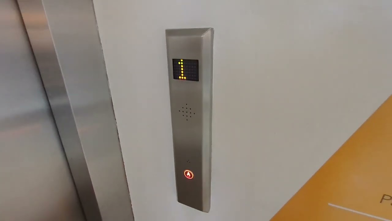 Lift Tour - University of Warwick - Coventry