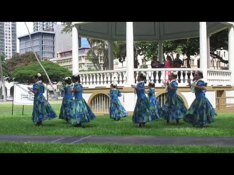 Hālau Lilia Makanoe Kulāiwi Medley 