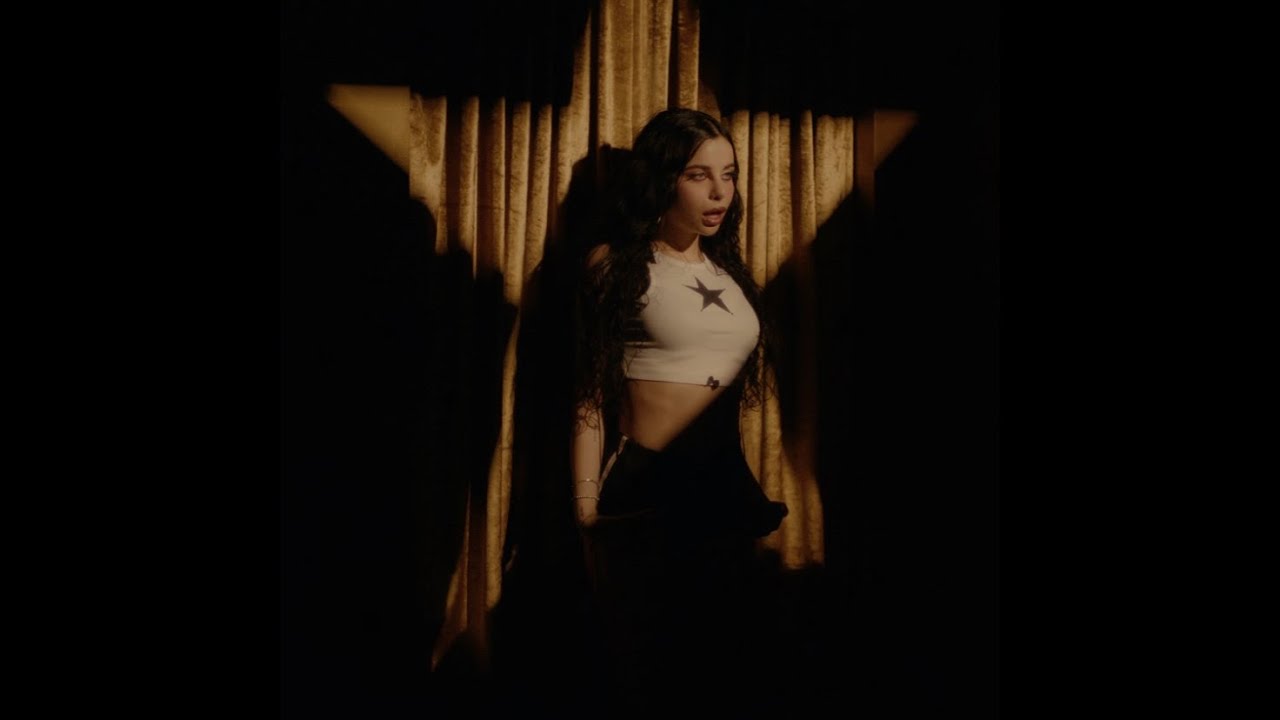 Bite - Ellise (Slowed & Reverb + Bass Boosted)