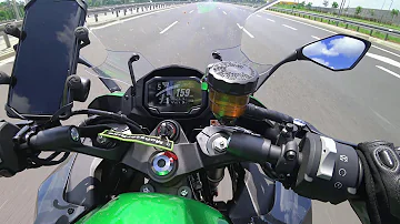 Jak rychle jezdí motocykl Kawasaki Ninja o objemu 1000 ccm?
