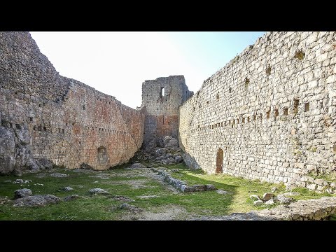 Château de Montségur ✢ Last Stronghold of the Cathars in Ariège, France ✢ Albigensian Crusade Castle