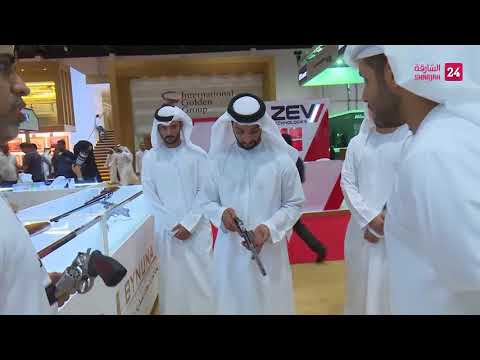 خالد بن سلطان بن زايد يزور معرض الصيد والفروسية 2017
