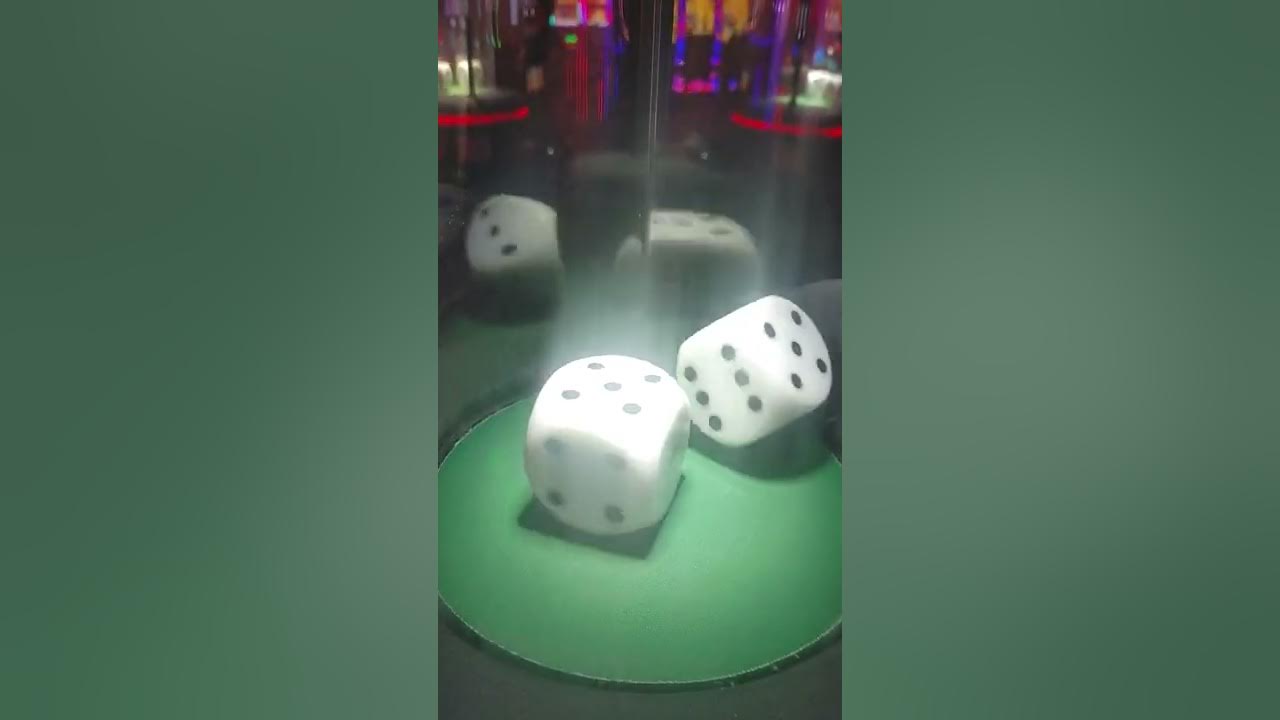 Caesars las Vegas bubble craps dice machine win. gotta love my power pressing process. YouTube
