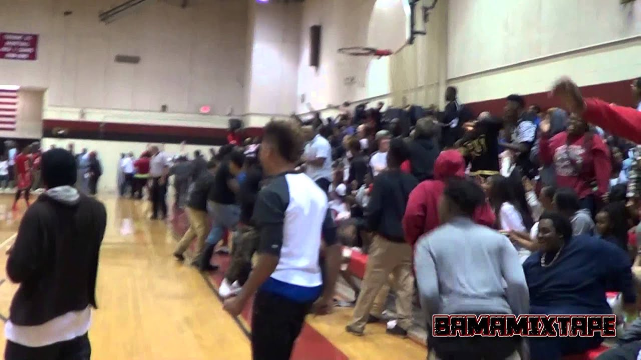 Dazon Ingram DESTROYS Kid With The Dunk Of The Year So Far!!!