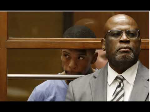 The Reasons I Believe Christopher Darden Is No Longer Representing Eric Holder