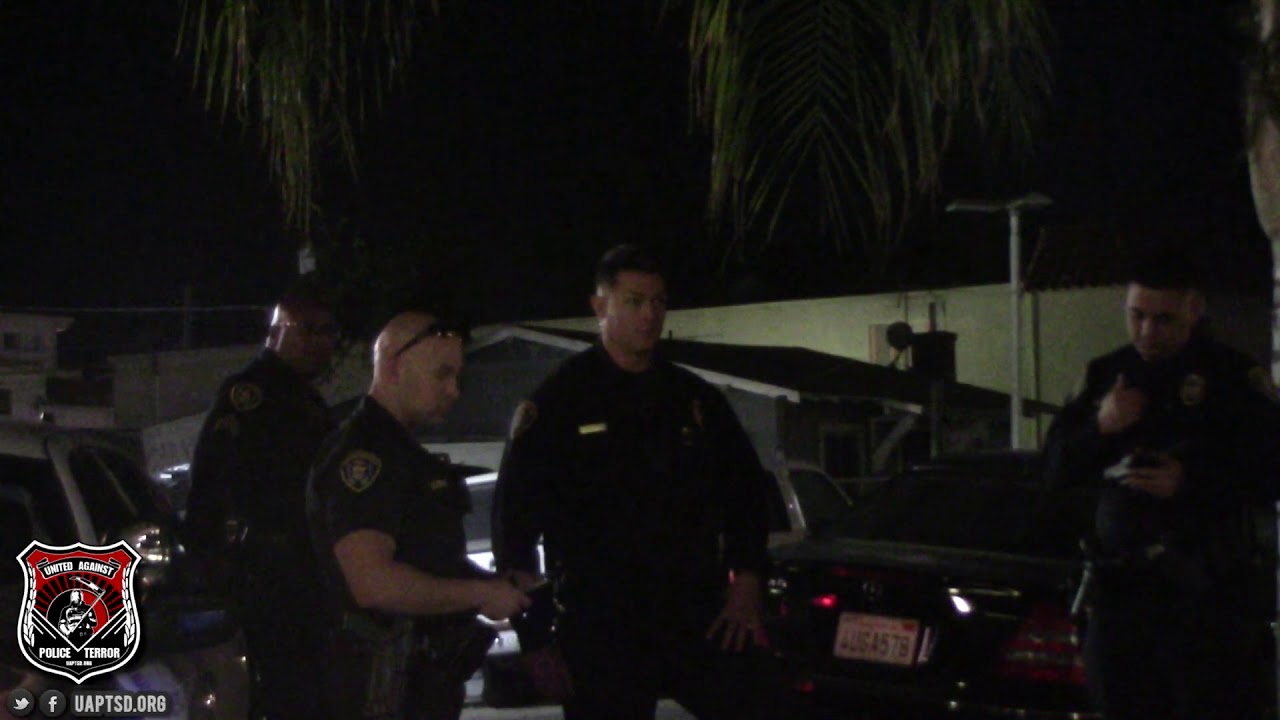 Copwatch | Multiple Officers Take Stolen Belongings Report - YouTube