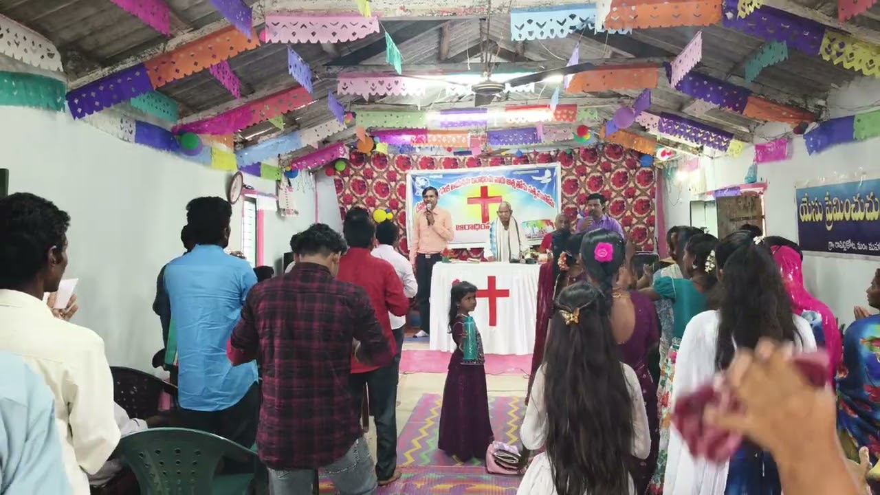 HAPPY HAPPY CHRISTMAS 