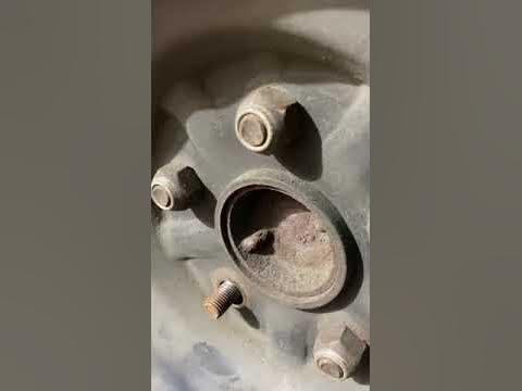 Backwards lug nuts - YouTube