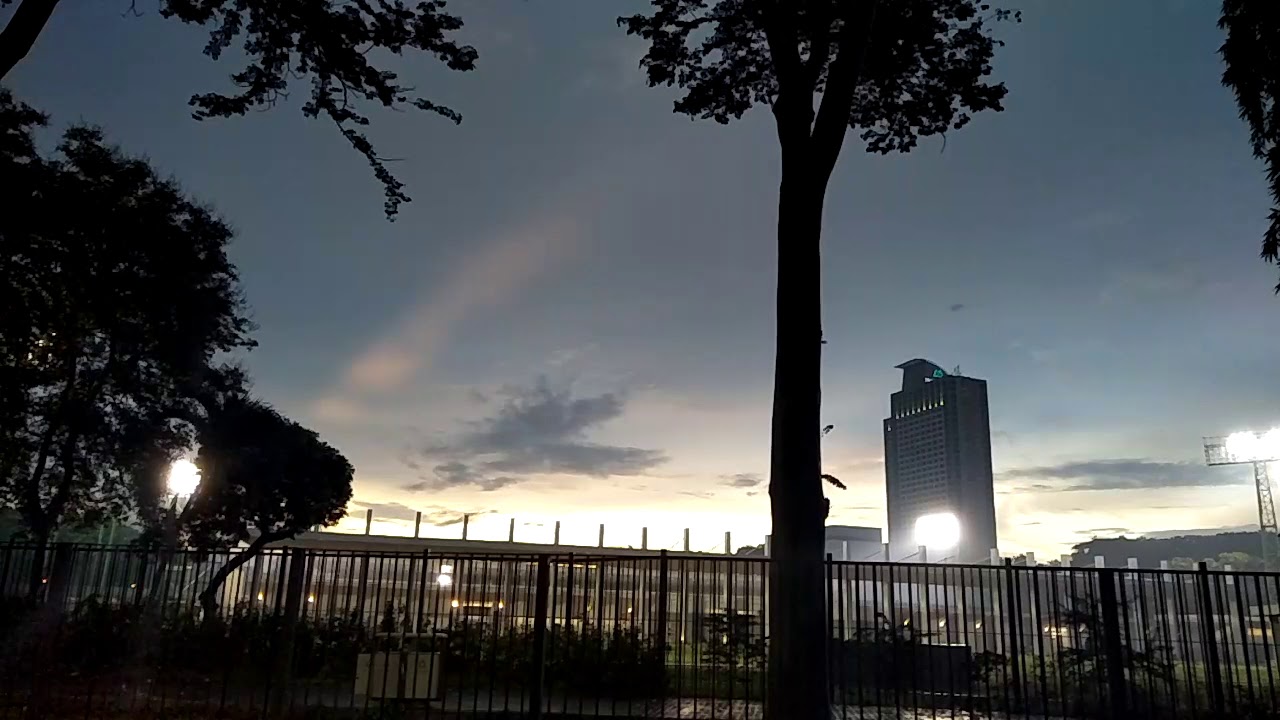 JAKARTA SUNSET - YouTube