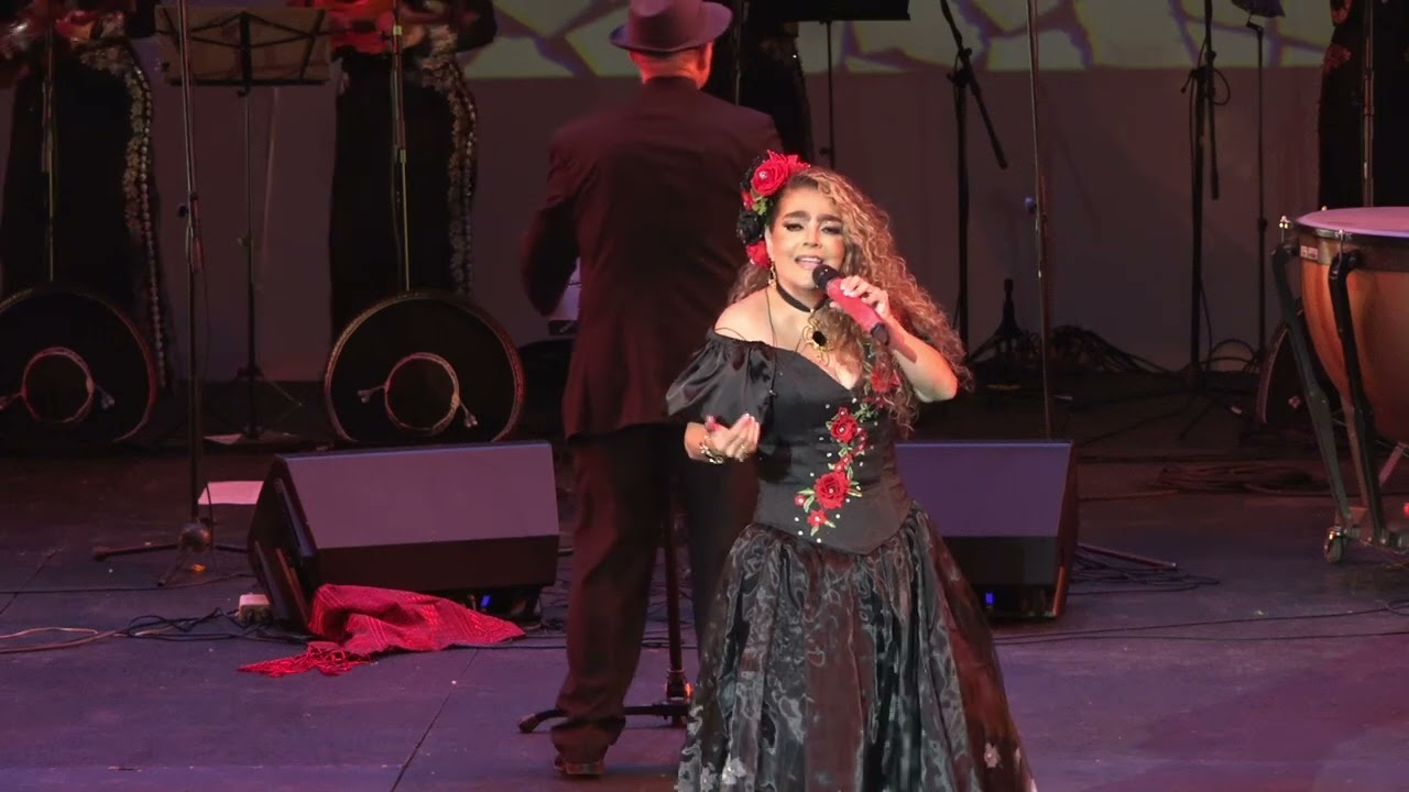 Canta, canta. José Alfredo Jiménez Teatro Degollado Paloma Del Río. Mariachi Fem. Nvo.  Tecalitlán.