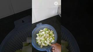 दुधीपासून काय बनवायचं ?विचार करत असाल तर कुकरमध्ये बनवा रेसिपी.dudhirecipe youtubeshorts