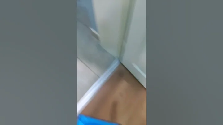 g uuuiiuuiuyt