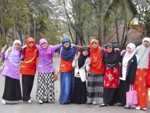 Edcoustic Sebiru Hari Ini