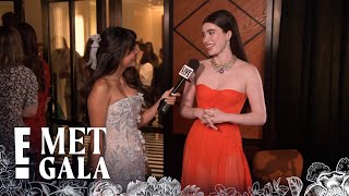 Hill House Home Founder Nell Diamond STUNS in Orange at the Met Gala | E! Insider