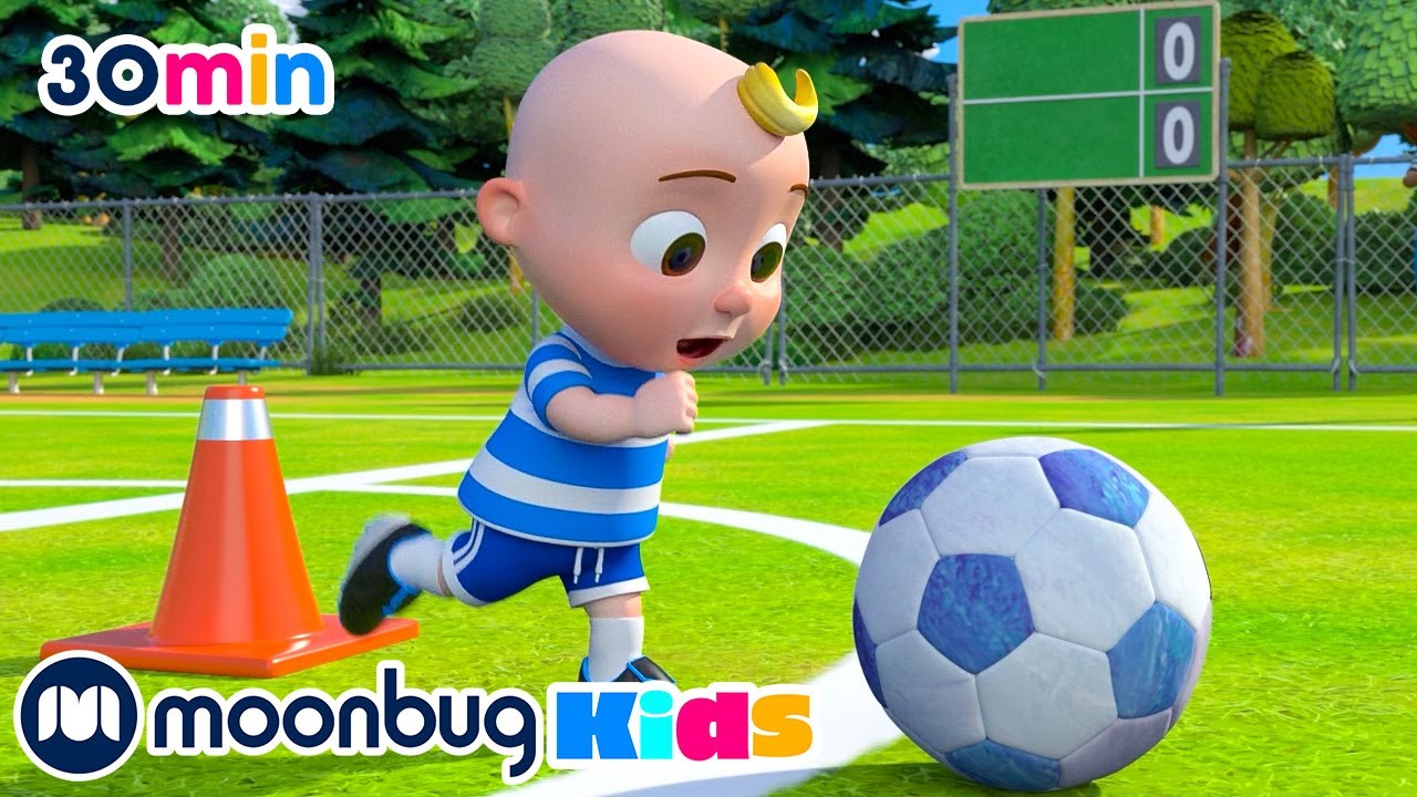 ⁣⚽一起踢足球 ⚽ | @CoComelonMandarin   | MOONBUG KIDS 中文官方頻道 | 幼兒音樂 | 運動兒歌 | 迎接2022世足賽 | Kids Songs