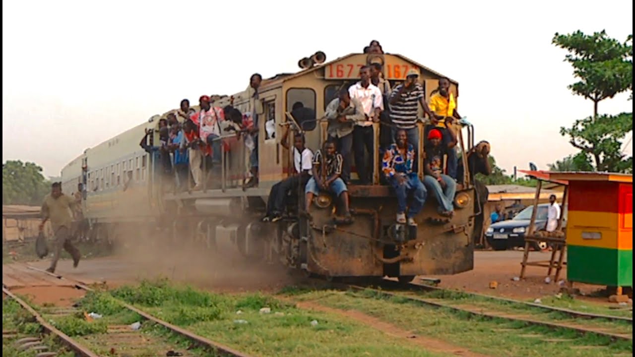 Ghana – St. Gallen retour – Ein Mann und seine Eisenbahn