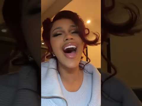 Cardi B Tries To Sing Like Ariana Grande #shorts