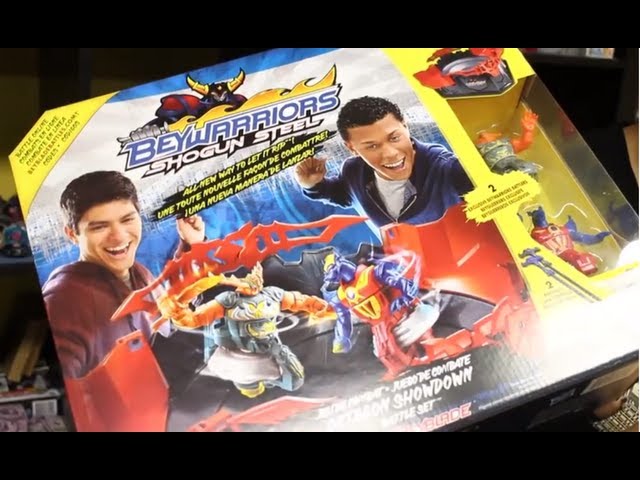  Beyblade Octagon Showdown Battle Set : Toys & Games