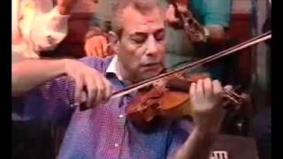 الموسيقار عبده داغر - سماعي كرد .. abdou dagher -Samai Kurd - YouTube.flv