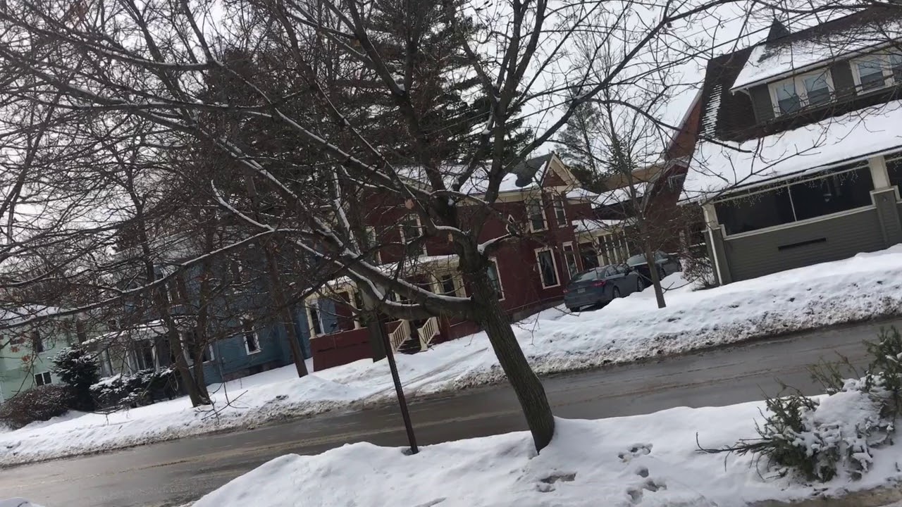 my phone keeps dying YouTube