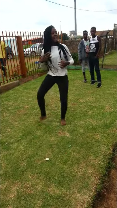 Tholakele thabethe