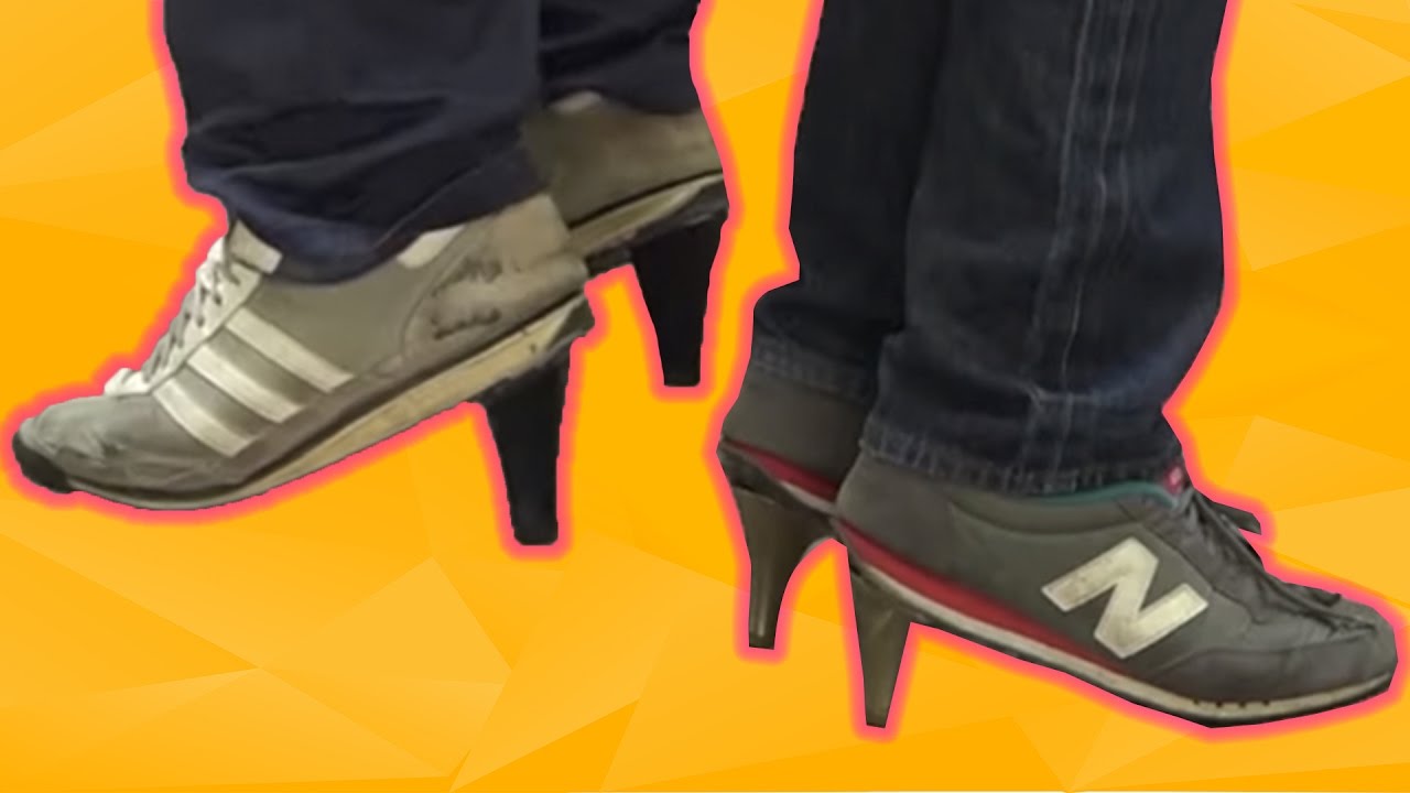 Topuklu Ayakkabı ile Odun Kırdık, Futbol Oynadık