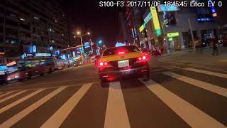 飄移的刷白計程車201711061845