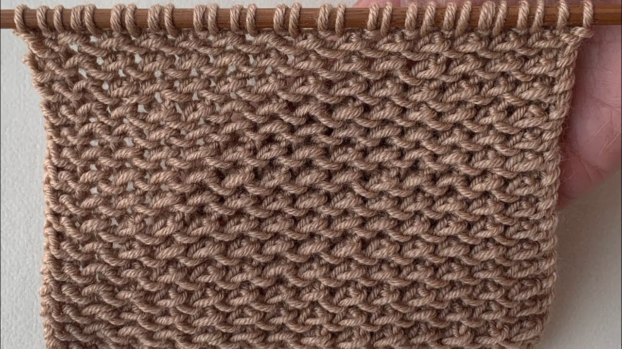 Puntada de dos agujas  reversible. Solo una vuelta. Para suéteres, bufandas, mantas. 💝