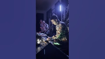 Live techno performance with Elektron Analog Rytm and Analog Keys