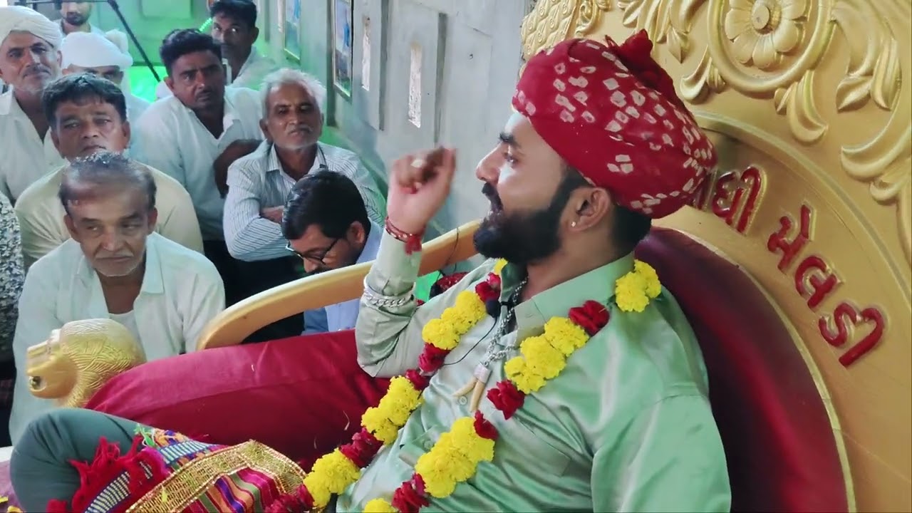 C N ભુવાજી નો વિડિયો એક વાર જરૂરથી સાંભળો. સધી સરકાર મોરલ ધામ માં કોઈ પણ પૈસા લેવામાં આવતા નથી...🙏🙏🙏