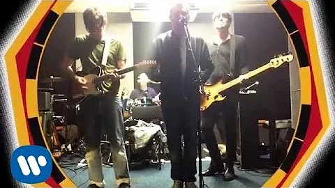 Blur - There Are Too Many of Us (Official Music Video)