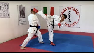 Karate training kumite with noodles screenshot 5