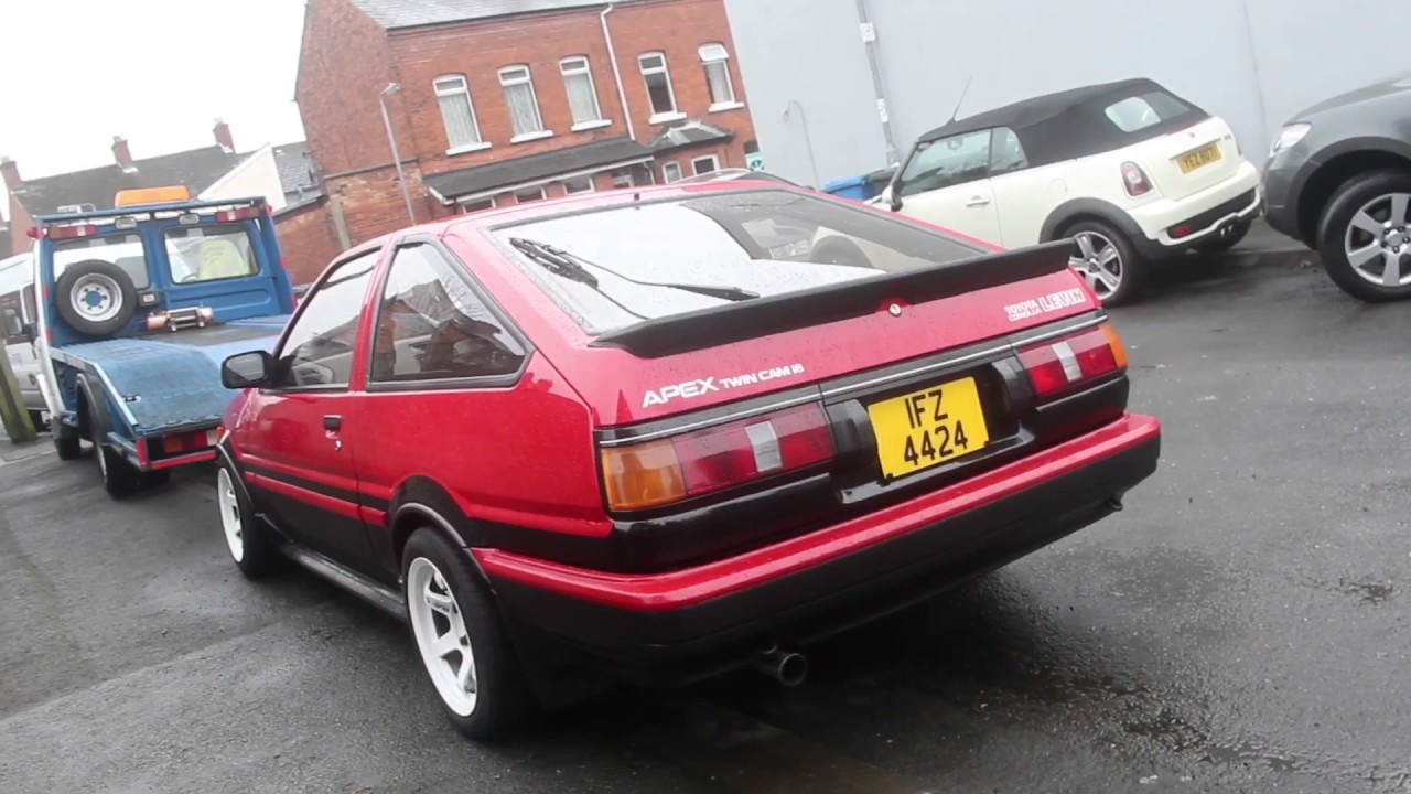 Supercars And Exotic Cars In Belfast Winter 2017