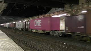 【Japan Railway】ピンクONE積載 4072レ EF65 2101
