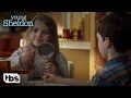 Young sheldon missy removes sheldons splinter season 1 episode 14 clip  tbs